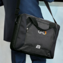 Selwyn Laptop Bag+in use