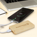 Timberland Power Bank+in use
